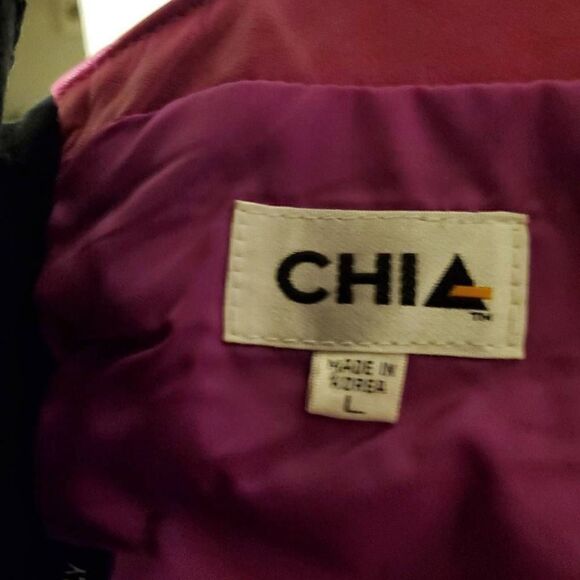 VTG Retro Chia Fuschia Stretchy Leather Crop Top Large - Picture 8 of 11